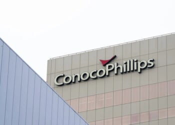 ConocoPhillips warns of US crude oil supply plateauing because of low prices