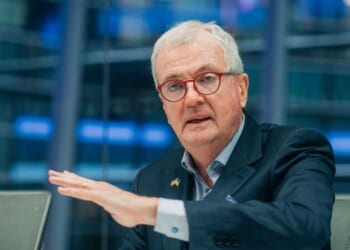 Democrat New Jersey governor apparently takes a vacation during raging storm, leaving lieutenant governor in charge