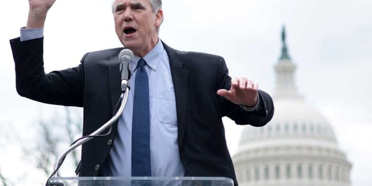 Democrat senator blocks vote to end shutdown to protest Trump's 'authoritarianism' in drawn-out rant