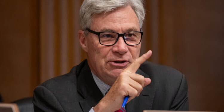 Democrats grill nuclear regulator nominee over safety and legality of Trump agenda