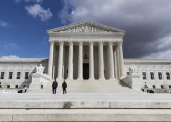 Electronics retailer asks Supreme Court to quell tariff chaos