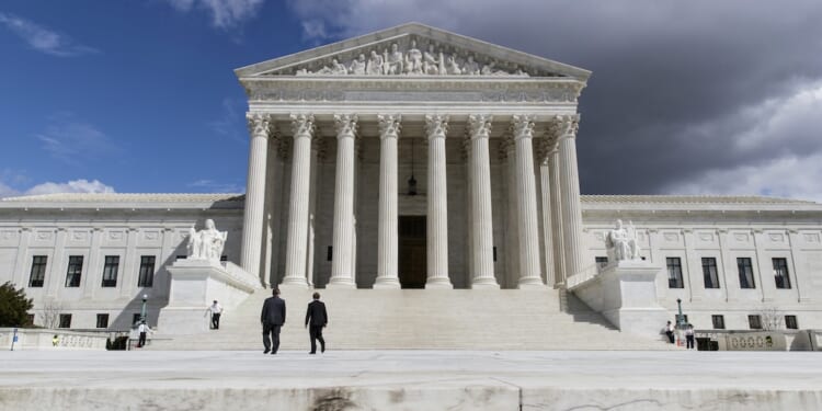 Electronics retailer asks Supreme Court to quell tariff chaos