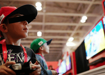 Florida AG says Roblox allows groomers to exploit children