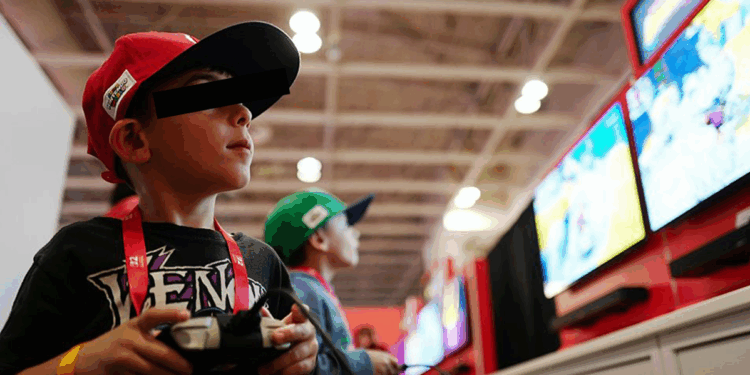 Florida AG says Roblox allows groomers to exploit children