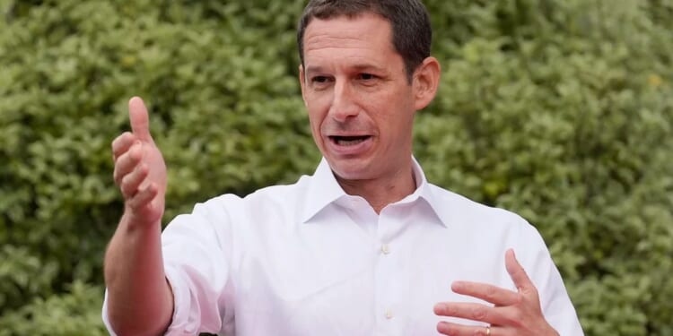 How San Francisco's mayor convinced Trump to stay away