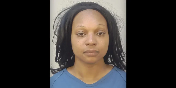 Insane video shows female beating up city bus driver before crash into restaurant — and then she actually keeps attacking him