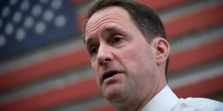 Intel Democrat rips US boat strikes in Caribbean as 'illegal killings'