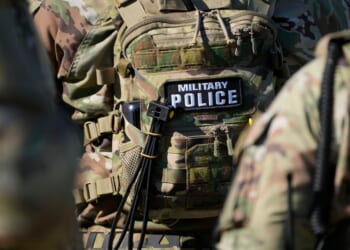 Judge extends order blocking Guard deployment to Portland