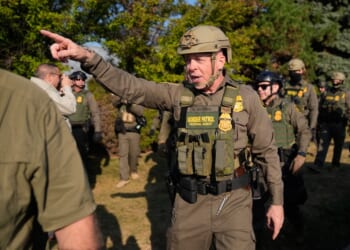 Judge orders daily court appearances from top Border Patrol official