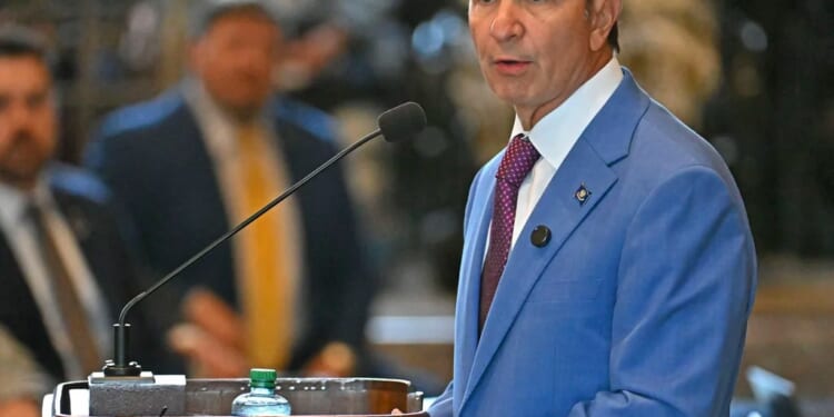 Landry orders moratorium on new carbon capture projects