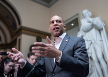 Lawmakers 'hold the line' in Illinois redistricting to protect the black vote