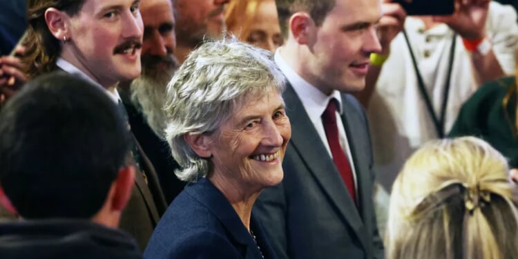 Left-leaning independent Connolly wins Irish presidential election