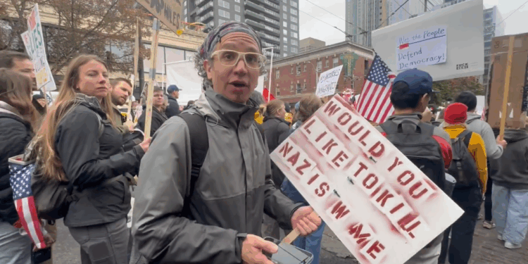 Leftist Demonstrators Call For Murder Of Trump