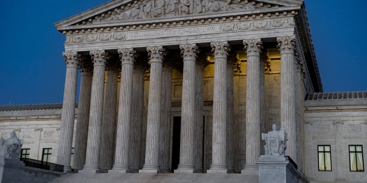 Louisiana Urges SCOTUS To End Race-Based Redistricting