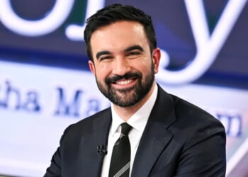 Mamdani poses in photo with '93 WTC bombing unindicted co-conspirator