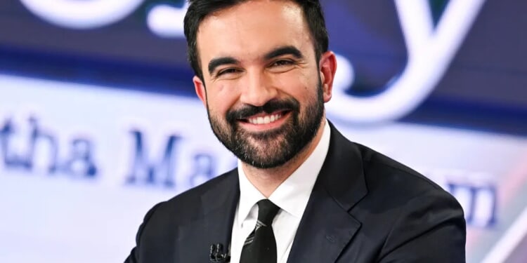 Mamdani poses in photo with '93 WTC bombing unindicted co-conspirator