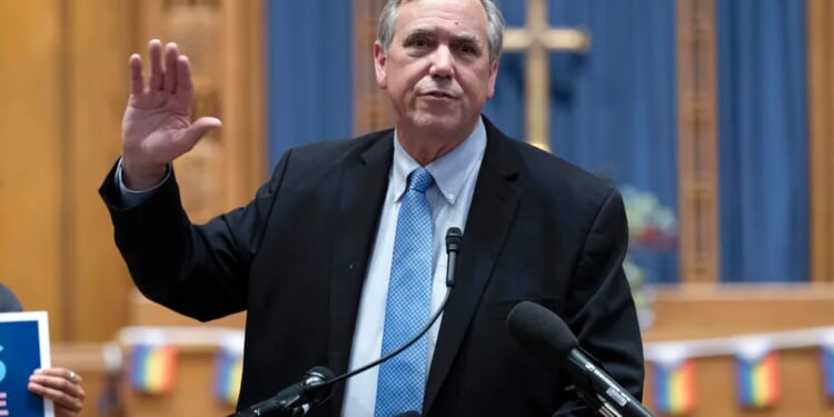 Merkley rails against Trump's politics in filibuster speech