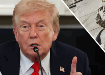 Press pool shocks Trump with reaction to Columbus Day news