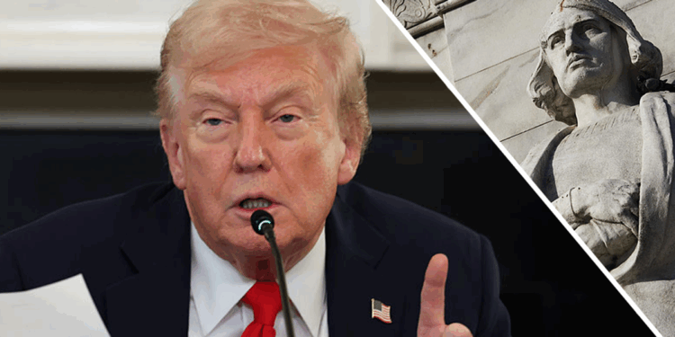 Press pool shocks Trump with reaction to Columbus Day news