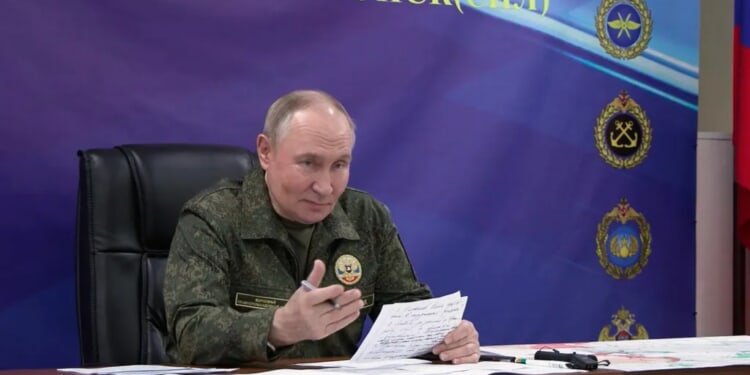 Russia tests new nuclear-capable cruise missile