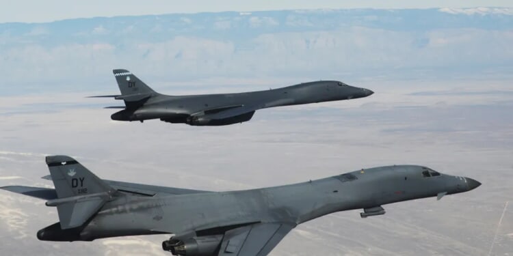 The US deployed two supersonic bomber jets to the Venezuela coast