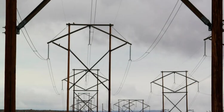 Trump finalizes $1.6 billion loan from gutted clean energy office