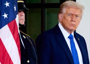 Trump pushes back decision on federal employee mass firings