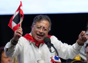 Trump sanctions 'illegal drug dealer' Colombian President Gustavo Petro