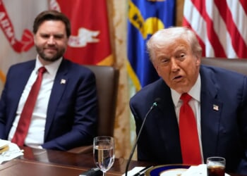 Trump slaps down ABC reporter after Stephanopoulos cuts off Vance