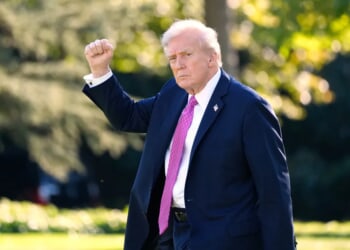 Trump threatens to strike Colombian drug fields, cuts subsidies