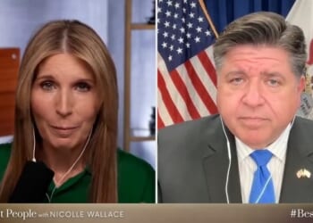 Wallace Absurdly Claims No Democrat Has Ever Compared Trump To Hitler
