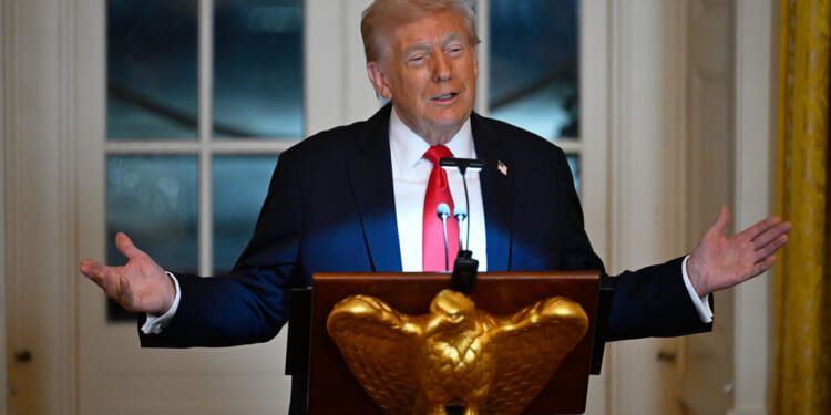 'We' will 'kill' Hamas if they don't stop targeting Palestinians