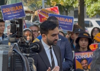 Mamdani mobilizes volunteer army to break door-knocking record in early voting finale