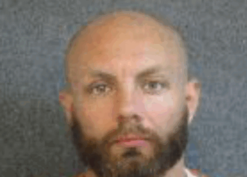 How a Walmart employee helped rescue a woman who said her boyfriend strangled her multiple times that day