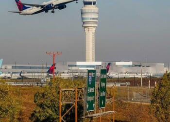 FAA cancels hundreds of flights, sparking holiday travel concerns amid ongoing Democrat shutdown