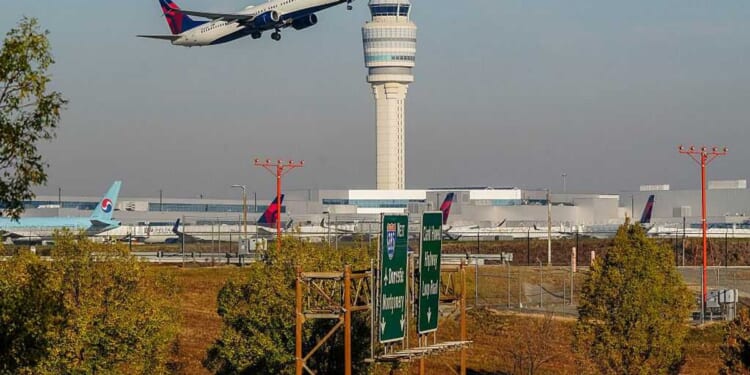 FAA cancels hundreds of flights, sparking holiday travel concerns amid ongoing Democrat shutdown