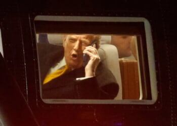 Trump bemoans attacks on unilateral tariff authority