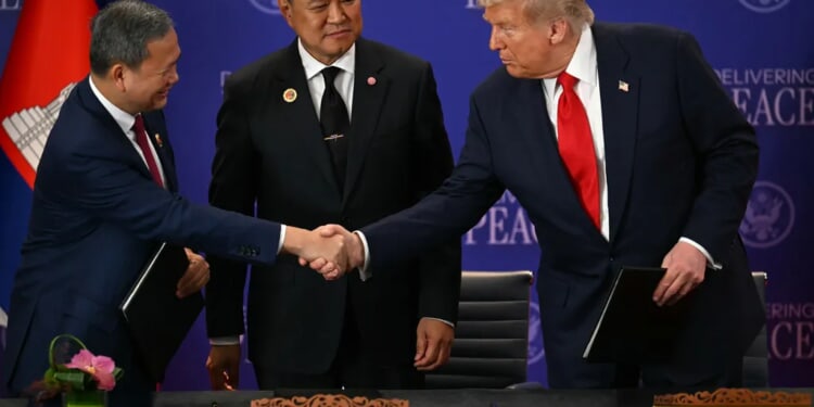 Thailand threatens to suspend truce with Cambodia