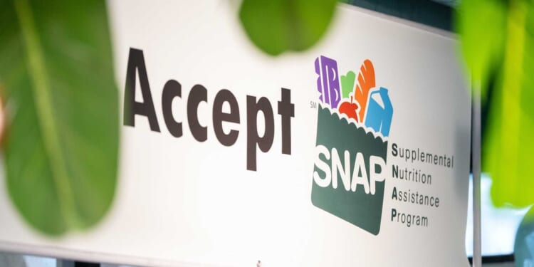 Supreme Court rules in favor of Trump administration to extend pause in SNAP funding