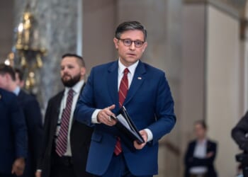 House faces mountains of paper to climb with shutdown backlog