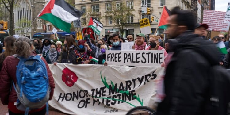 Academic Felon: Columbia University | Frontpage Mag