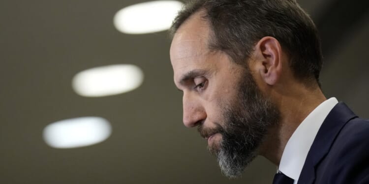 Arctic Frost’s Spying on Members of Congress is a Constitutional Crisis