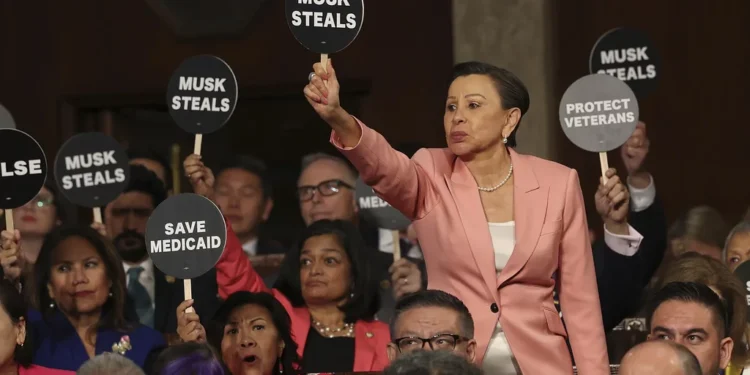 House Democrat Nydia Velazquez announces 2026 retirement