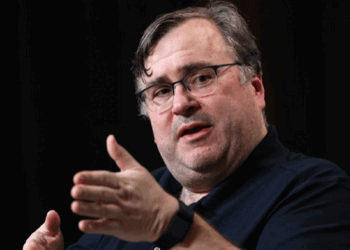 Top Dem Anti-Epstein Crusader Funded by Epstein Associate