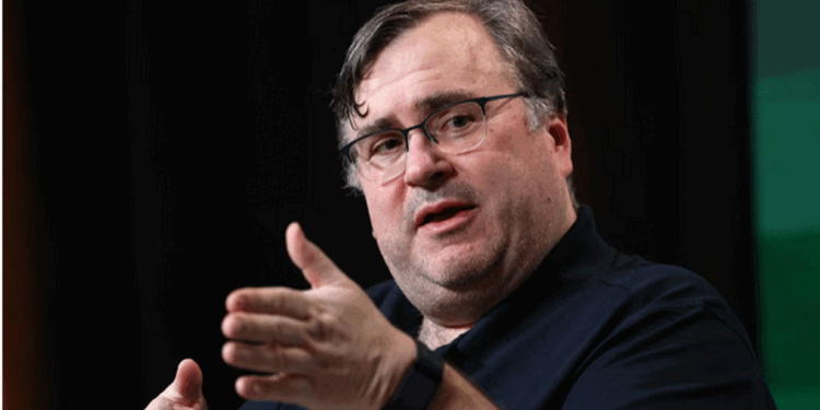 Top Dem Anti-Epstein Crusader Funded by Epstein Associate