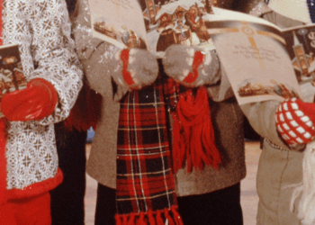 Male, 58, points gun at 12-year-old girls singing Christmas carols door-to-door, police say