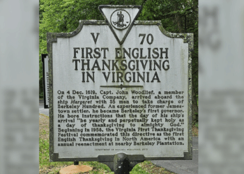 sign commemorating the first english thanksgiving in Virginia