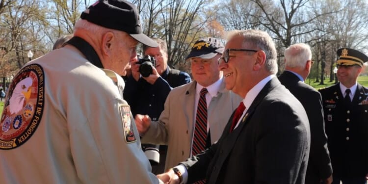 Bill targets traumatic brain injury treatments for veterans