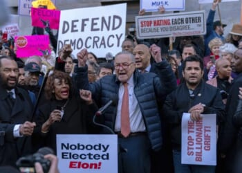 Byron York suggests government shutdown left Democratic Party in 'civil war'