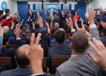 Couric and Psaki condemn pressroom political diversity: Liberal Media Scream